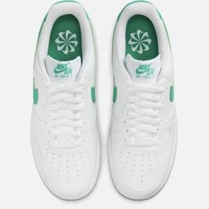 Nike Air Force Sneakers